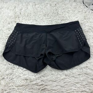 Lululemon Speed Short Reflective Dots